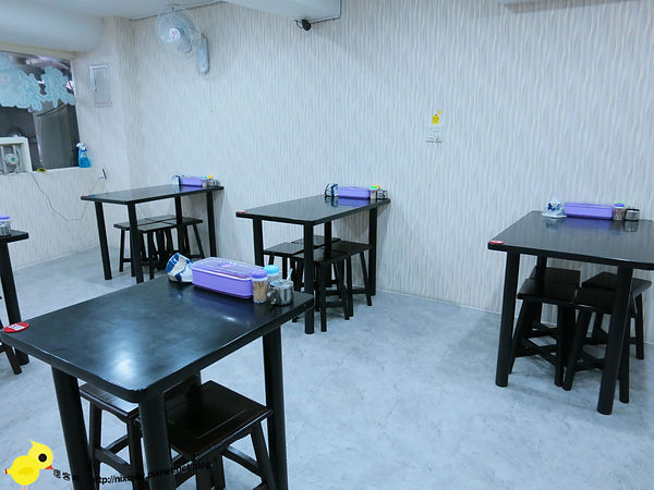 台北-三重-雞籠咖哩炒麵-料多味美的美食小吃-咖哩炒飯-咖哩米粉-赤肉湯-豬肝湯