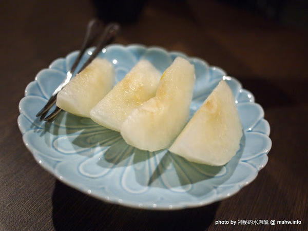 松陶居食屋創作料理:【食記】台中松陶居食屋創作料理@西區 : 再訪後的水準果然有差,蒜油蛤蠣跟酥炸牛蒡大推!