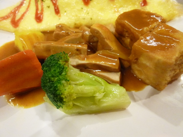 好記咖哩:【新竹】百貨美食街,模型與本尊到底可以差多少呢?-好記咖哩