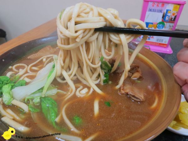 【宜蘭】大成羊排麵‧牛肉麵-宜蘭火車站必吃美食-羊排麵