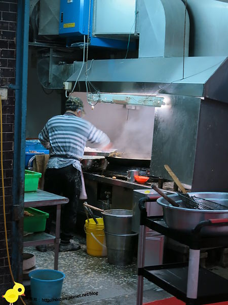 台北-三重-【銅板美食】-40元雞塊、35元雞排店