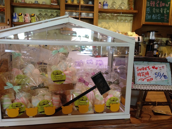 儷池咖啡屋:【口碑劵】黃色小屋的美景饗宴-儷池咖啡屋(景觀篇)