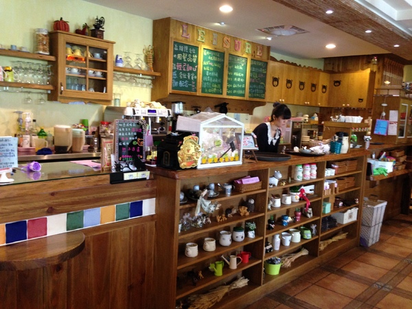 儷池咖啡屋:【口碑劵】黃色小屋的美景饗宴-儷池咖啡屋(景觀篇)