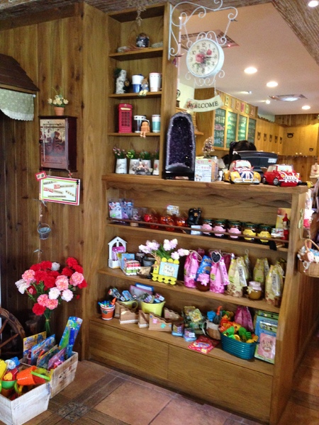 儷池咖啡屋:【口碑劵】黃色小屋的美景饗宴-儷池咖啡屋(景觀篇)