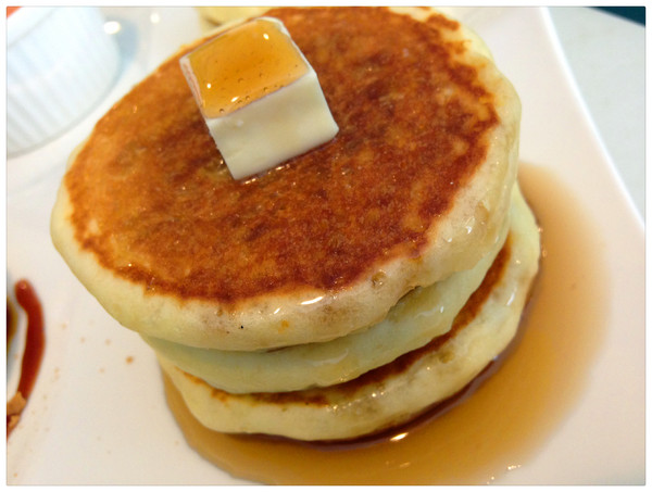 暖暖食飲:【♥美食】難以抗拒美式煎餅的誘惑-暖暖食飲 Re-Delicious