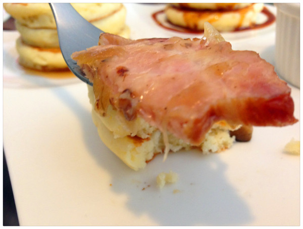 暖暖食飲:【♥美食】難以抗拒美式煎餅的誘惑-暖暖食飲 Re-Delicious