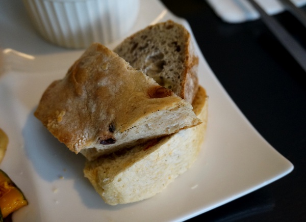 暖暖食飲：[大安] 暖暖食飲：吃了讓人心暖暖的咖哩麵包盅
