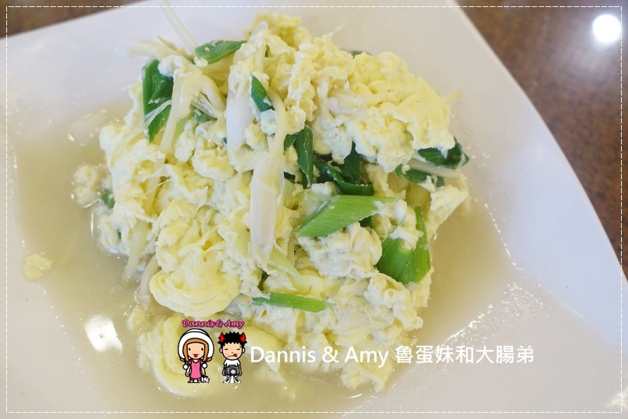 20160821《新竹芎林美食》台灣古早味甕窯雞-新竹風城店 千萬別只點招牌甕窯雞其實少見的新鮮野菜更是必點︱ 竹東交流道附近附免費停車場 ~活動花絮影片 (34).jpg