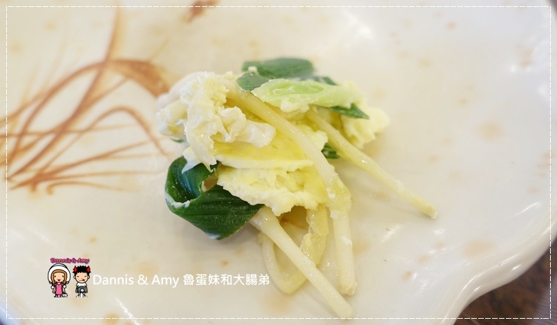 20160821《新竹芎林美食》台灣古早味甕窯雞-新竹風城店 千萬別只點招牌甕窯雞其實少見的新鮮野菜更是必點︱ 竹東交流道附近附免費停車場 ~活動花絮影片 (39).jpg