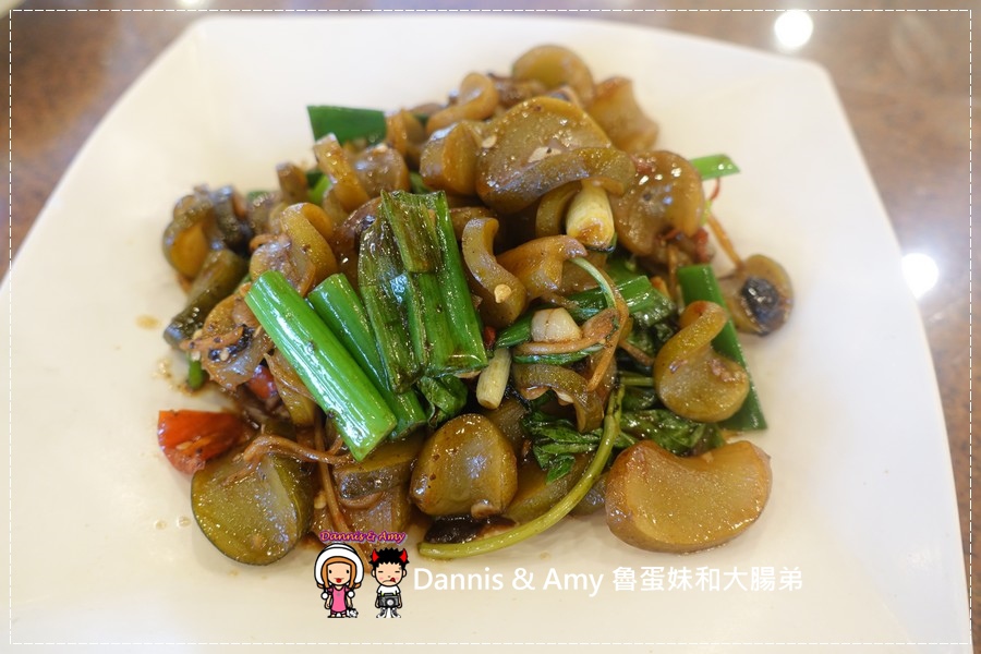 20160821《新竹芎林美食》台灣古早味甕窯雞-新竹風城店 千萬別只點招牌甕窯雞其實少見的新鮮野菜更是必點︱ 竹東交流道附近附免費停車場 ~活動花絮影片 (32).jpg