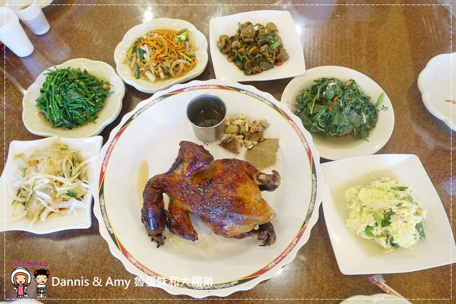 20160821《新竹芎林美食》台灣古早味甕窯雞-新竹風城店 千萬別只點招牌甕窯雞其實少見的新鮮野菜更是必點︱ 竹東交流道附近附免費停車場 ~活動花絮影片 (35).jpg