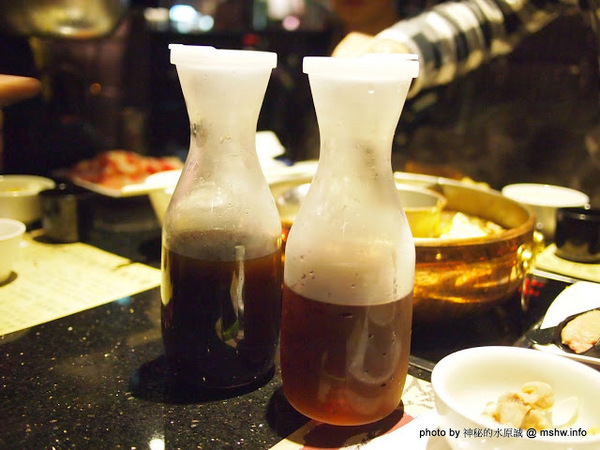 嗆頂級麻辣鴛鴦鍋(中港店)：【食記】台中嗆頂級鴛鴦麻辣鍋@西區BRT中正國小 : 小蒙牛的麻辣火鍋吃到飽,送餐快速,食材尚可…推薦給喜歡吃肉喝麻辣的人