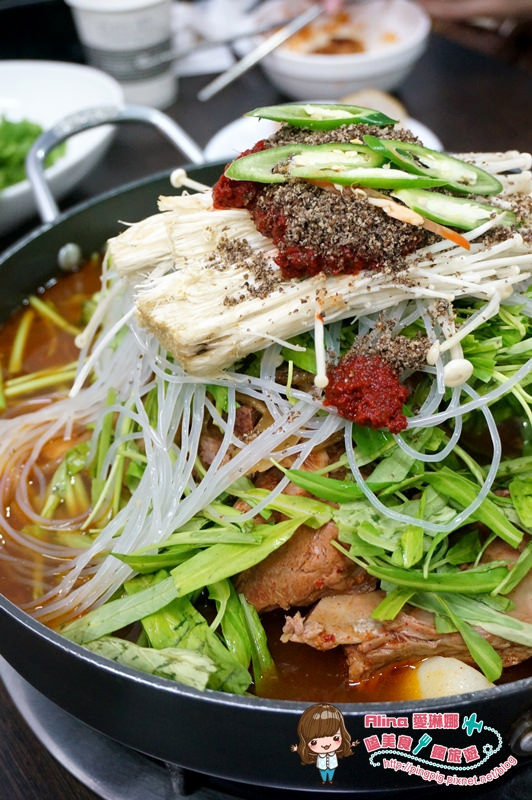 東輝韓食館:【食記】台北行天宮 東輝韓食館 吃完會讓我想念韓國的馬鈴薯排骨湯