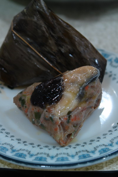 英賓海產餐廳：英賓海產餐廳--布袋港的老字號--蚵仔麵線不如前