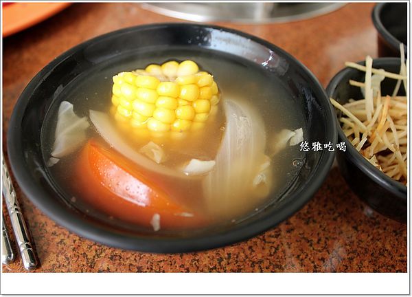 派初所鮮火鍋:【吃台南】派初所鮮火鍋,新鮮現宰溫體牛滑嫩好滋味