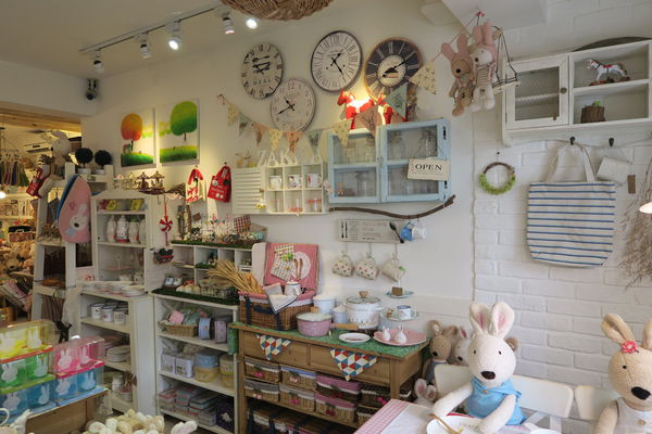 Angel LaLa 夢幻家居‧小屋雜貨：【台中雜貨小店】Angel LaLa夢幻家居·小屋雜貨~鄉村風格，少女心爆發拉~~