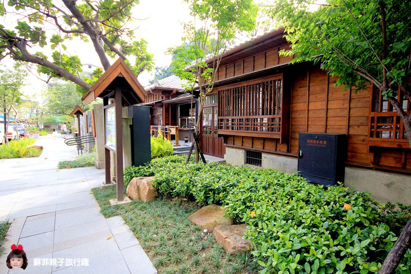 26209214894_37062000c7_o