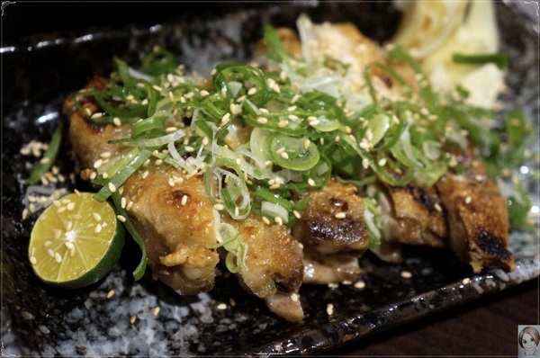 多摩食堂:台北天母多摩食堂~cp值高日式套餐-炸蝦與烤雞腿的雙重組合