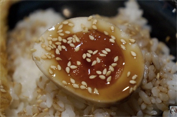 多摩食堂:台北天母多摩食堂~cp值高日式套餐-炸蝦與烤雞腿的雙重組合