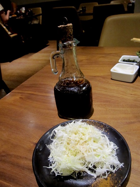 富士印日式炸豬排(內湖文德店)：富士印日式炸豬排 : 創意又美味的花漾綜合捲