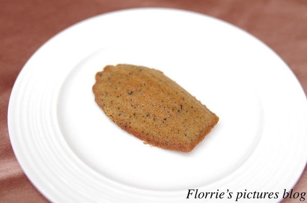 CUPETIT 卡柏蒂杯子費南雪:試吃~CUPETIT概念甜點--經典奢華禮盒(M)~迷人浪漫的婚禮喜餅