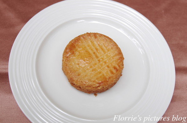 CUPETIT 卡柏蒂杯子費南雪:試吃~CUPETIT概念甜點--經典奢華禮盒(M)~迷人浪漫的婚禮喜餅