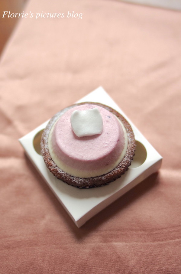 CUPETIT 卡柏蒂杯子費南雪：台北大安區美食~CUPETIT卡柏蒂杯子費南雪(科技大樓捷運站)~輕飄飄的草莓雲絮杯子費南雪！