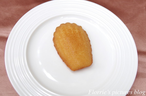 CUPETIT 卡柏蒂杯子費南雪:試吃~CUPETIT概念甜點--經典奢華禮盒(M)~迷人浪漫的婚禮喜餅