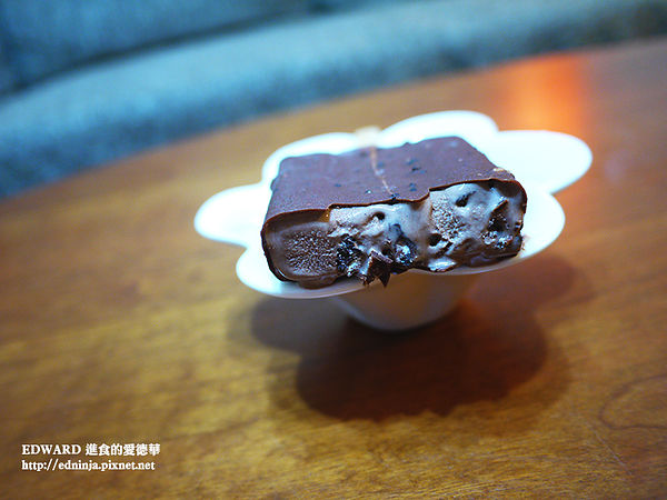 7-11便利商店：[食記]限量是殘酷的 黑潮再度來襲 黑雷神巧克力雪糕