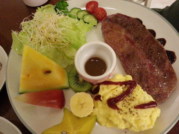 奇米鄉村廚房 Kimi House:放鬆系列小鄉村風格早午餐。 奇米鄉村廚房 Kimi House