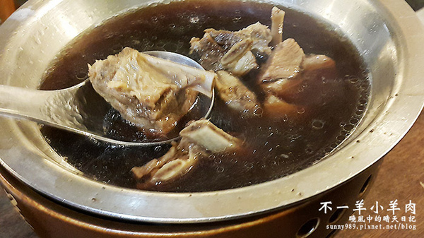 不一羊小羊肉:【新店 | 不一羊小羊肉】冬日溫補好選擇 續湯喝到飽 羊排超好味