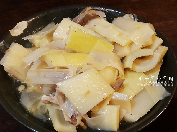 不一羊小羊肉:【新店 | 不一羊小羊肉】冬日溫補好選擇 續湯喝到飽 羊排超好味