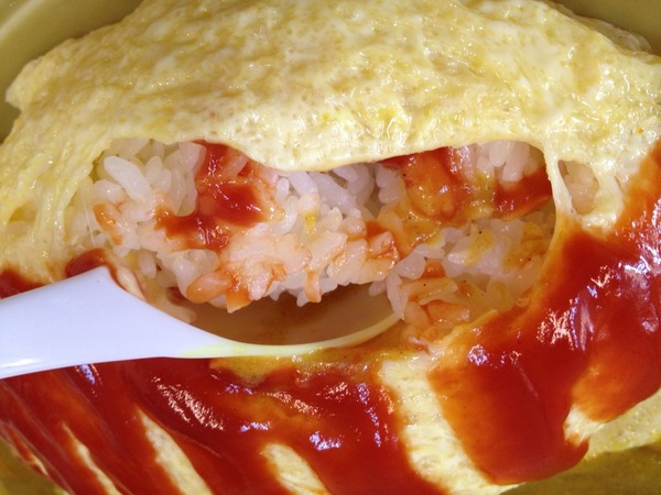 澤川蛋包飯:<小吃>澤川蛋包飯-經濟實惠的小店面,一個銅板吃飽飽