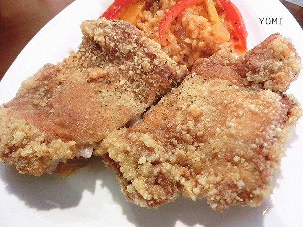 奇米鄉村廚房 早午餐 Kimi House:【口碑券§第79彈】中興大學平價美食餐廳!!在濃濃英式鄉村餐廳愜意的享受美食吧@奇米鄉村廚房 早午餐 Kimi House