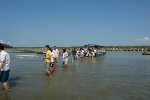 嘉義布袋漁港 潮間帶休閒館：嘉義布袋漁港 潮間帶休閒--真正愛台灣生態文青之旅