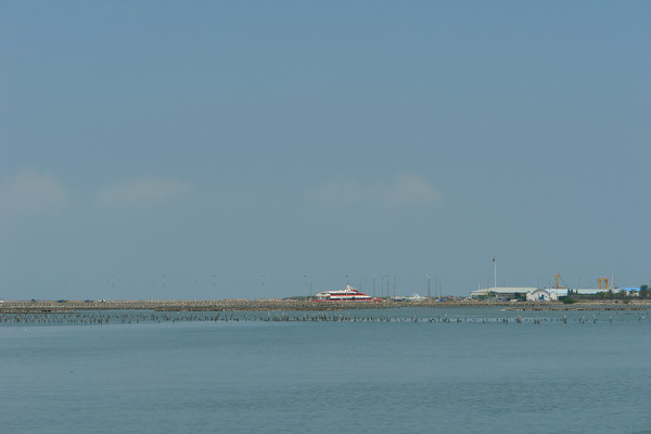 嘉義布袋漁港 潮間帶休閒館：嘉義布袋漁港 潮間帶休閒--真正愛台灣生態文青之旅