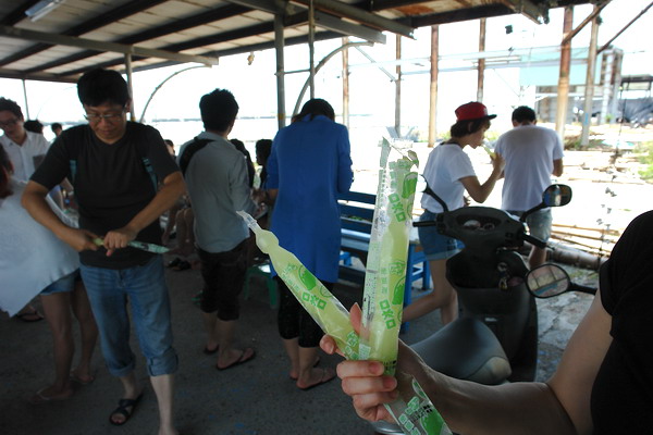 嘉義布袋漁港 潮間帶休閒館：嘉義布袋漁港 潮間帶休閒--真正愛台灣生態文青之旅