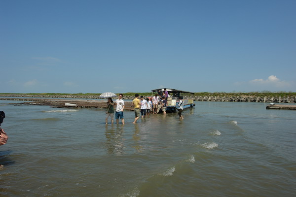 嘉義布袋漁港 潮間帶休閒館：嘉義布袋漁港 潮間帶休閒--真正愛台灣生態文青之旅