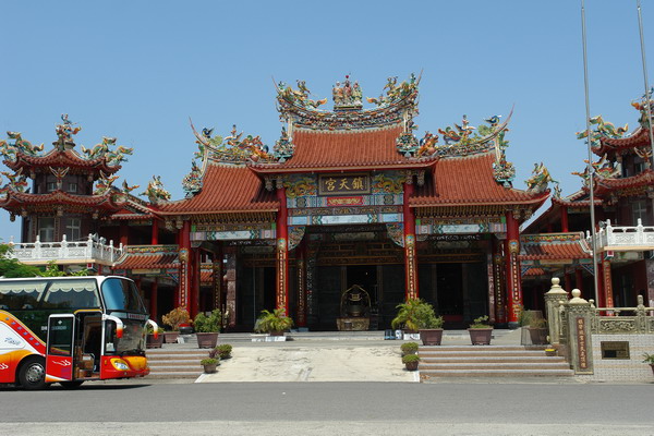 嘉義布袋漁港 潮間帶休閒館：嘉義布袋漁港 潮間帶休閒--真正愛台灣生態文青之旅