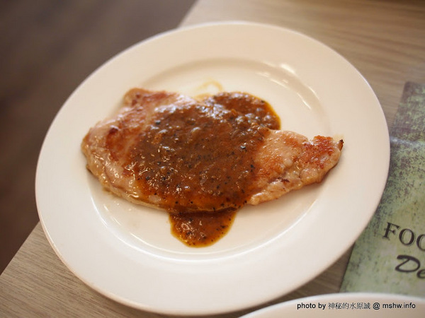食觀天下複合式餐廳：【食記】彰化食觀天下複合式餐廳@員林 : 食材新鮮,種類多元的海鮮百匯自助餐,算是對得起價格吧!