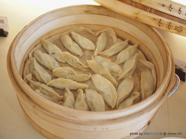 食觀天下複合式餐廳：【食記】彰化食觀天下複合式餐廳@員林 : 食材新鮮,種類多元的海鮮百匯自助餐,算是對得起價格吧!