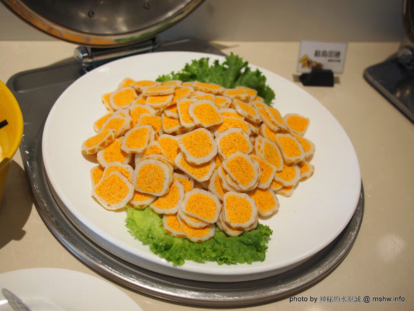 食觀天下複合式餐廳：【食記】彰化食觀天下複合式餐廳@員林 : 食材新鮮,種類多元的海鮮百匯自助餐,算是對得起價格吧!