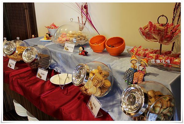 食觀天下複合式餐廳-2樓百匯吃到飽(中西日式料理):【吃彰化】食觀天下 複合式餐廳