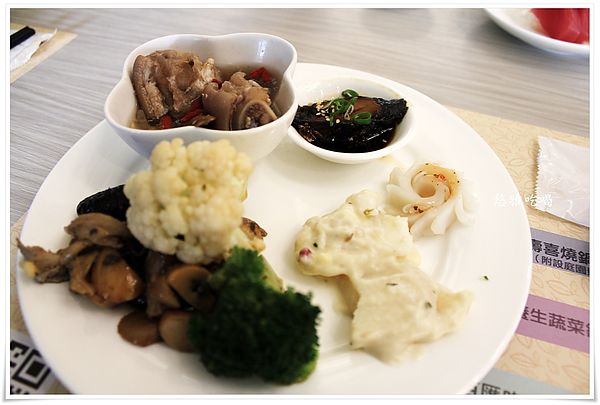 食觀天下複合式餐廳-2樓百匯吃到飽(中西日式料理):【吃彰化】食觀天下 複合式餐廳