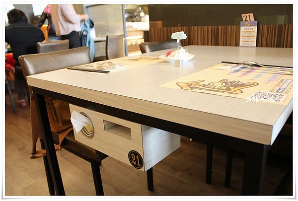 食觀天下複合式餐廳-2樓百匯吃到飽(中西日式料理):【吃彰化】食觀天下 複合式餐廳