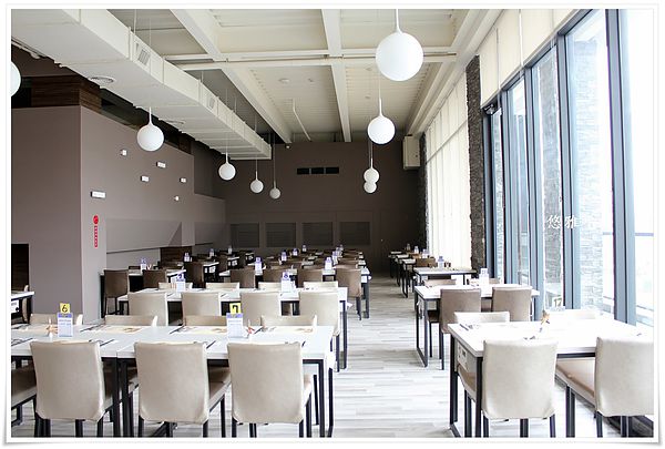 食觀天下複合式餐廳-2樓百匯吃到飽(中西日式料理):【吃彰化】食觀天下 複合式餐廳