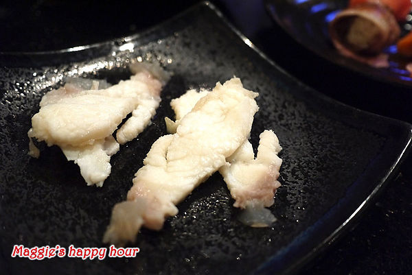 忍者龍膽石斑專賣店：【忍者龍膽石斑專賣店】市民大道。火鍋專賣店。火鍋吃到飽