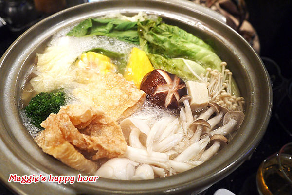 忍者龍膽石斑專賣店：【忍者龍膽石斑專賣店】市民大道。火鍋專賣店。火鍋吃到飽