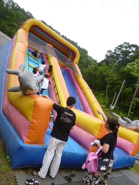 彩紅部落親子育樂休閒農場：【新竹北埔】玩瘋的孩子們，免入場費的森林樂園－彩紅部落親子育樂休閒農場(戶外篇)