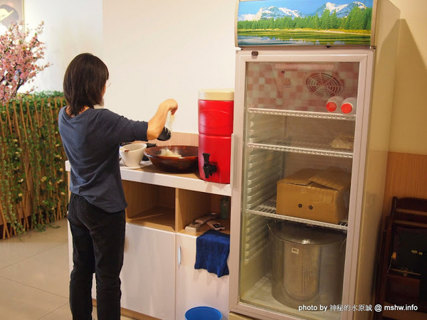 松屋丼飯專賣:【食記】台中松屋丼日式蓋飯.刺身.烏龍麵@西屯 : 隱藏主廚的新據點,水準還不錯的平價日式蓋飯
